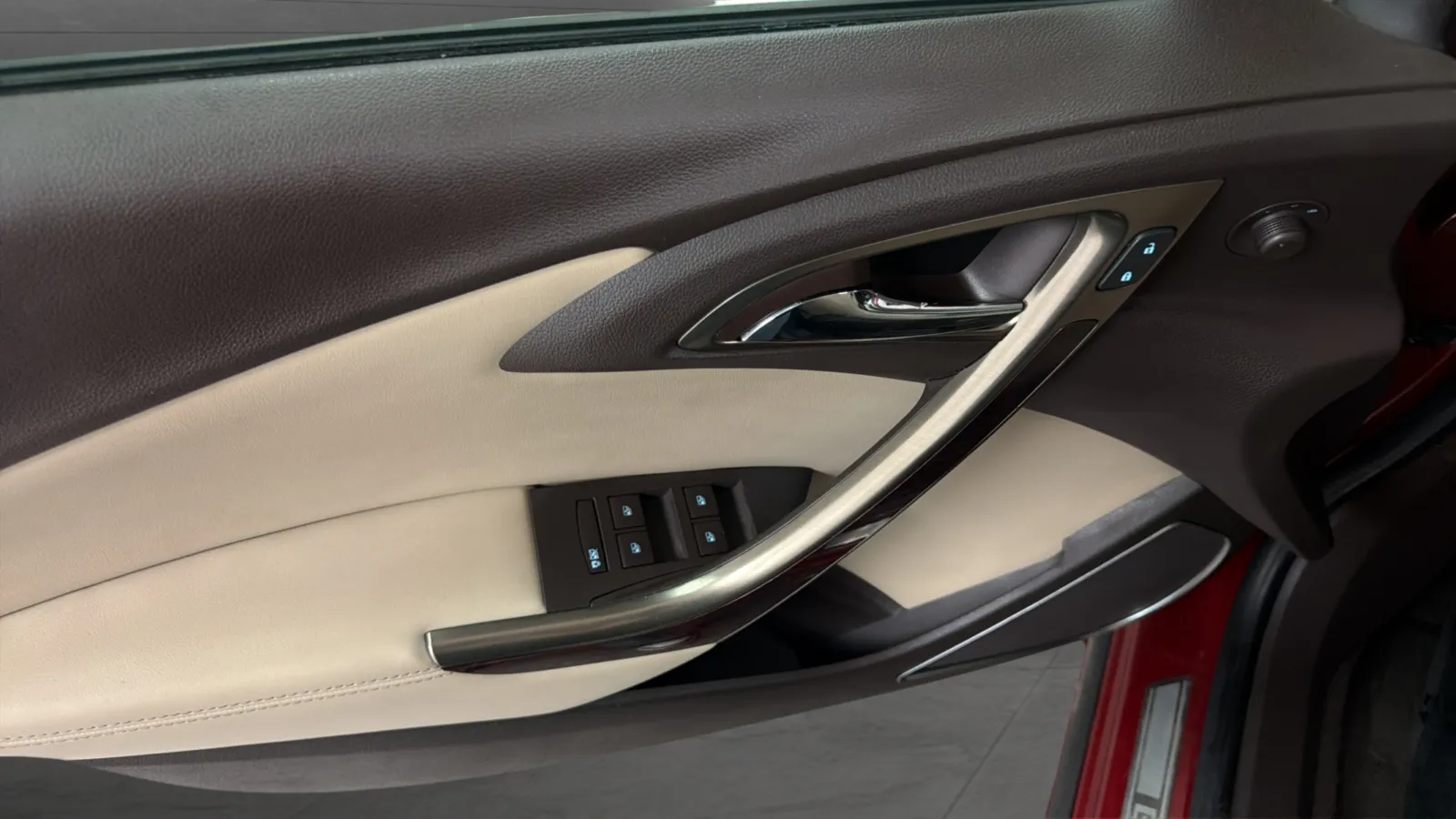 Buick Verano photo 17