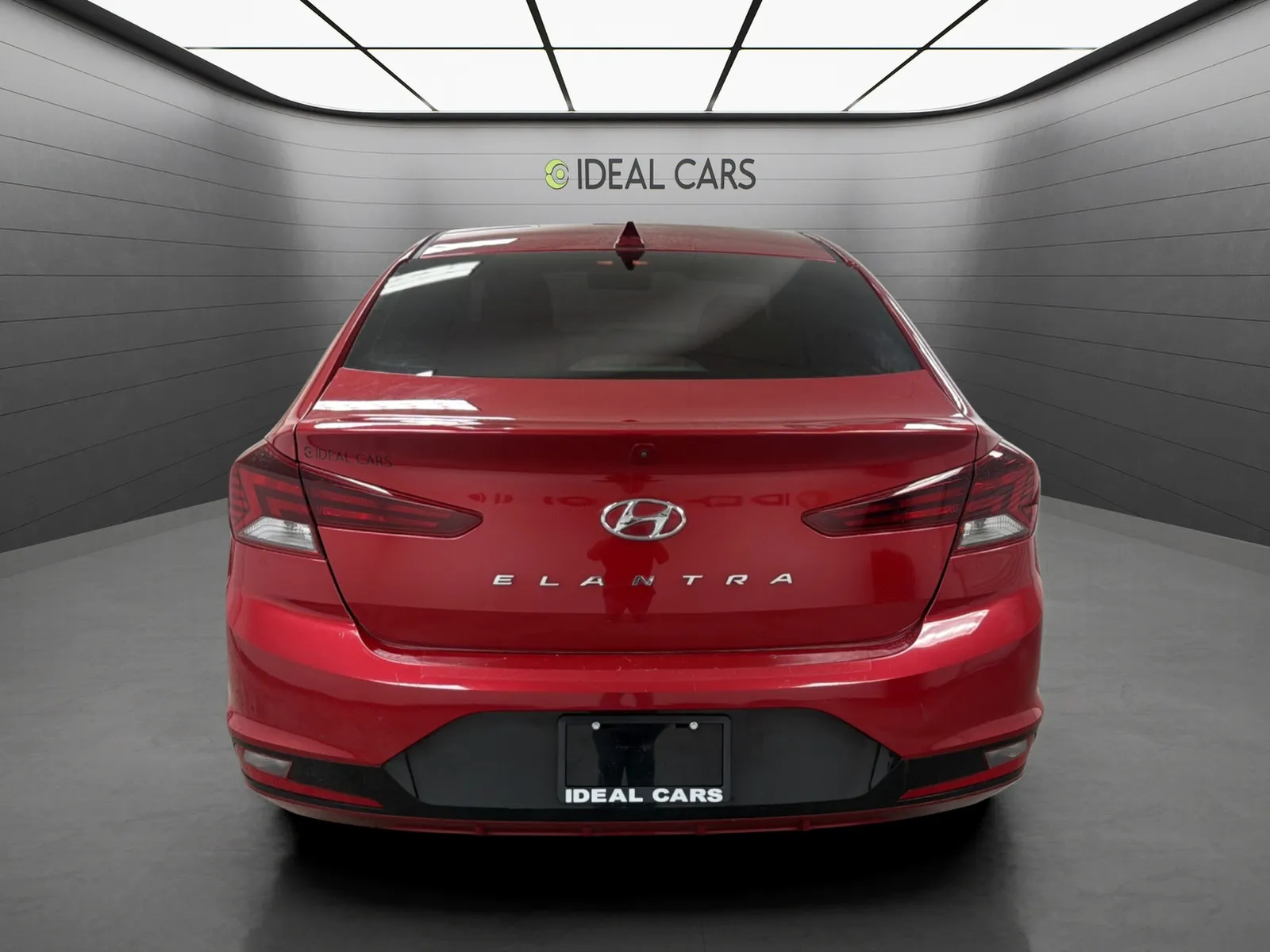 Hyundai Elantra photo 6