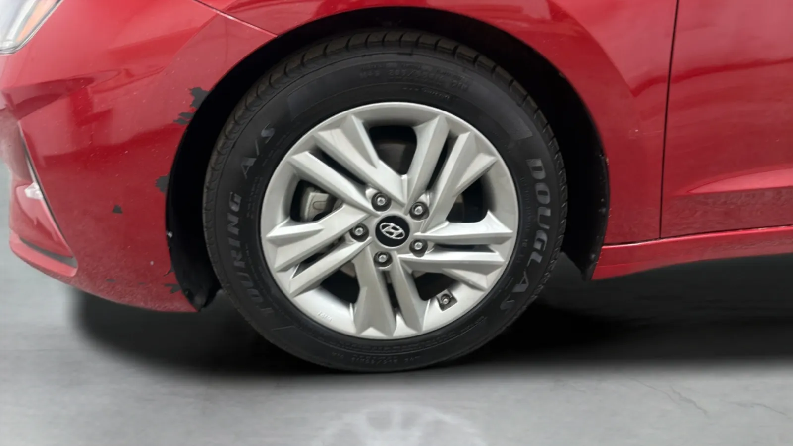 Hyundai Elantra photo 28