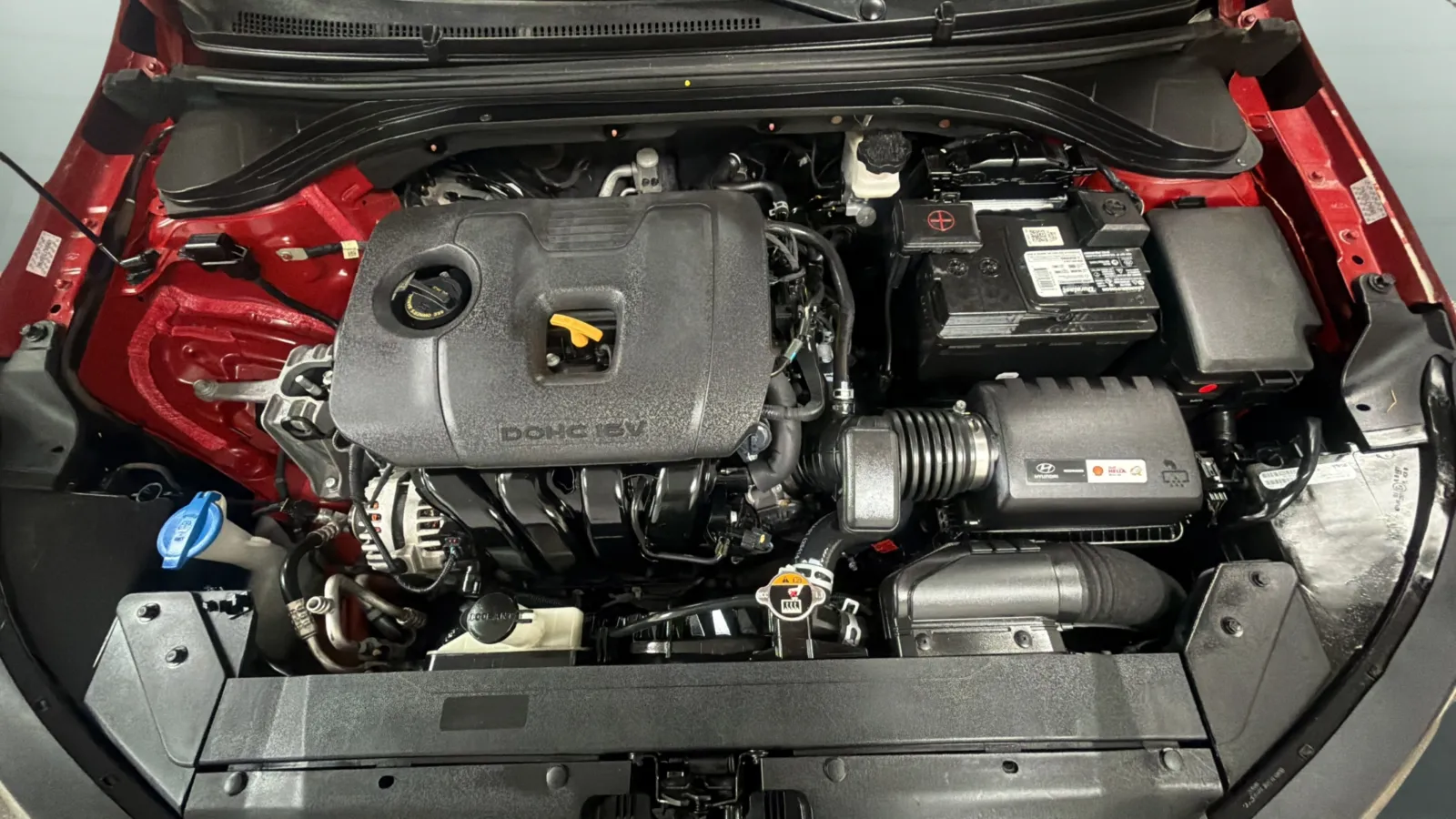 Hyundai Elantra photo 22