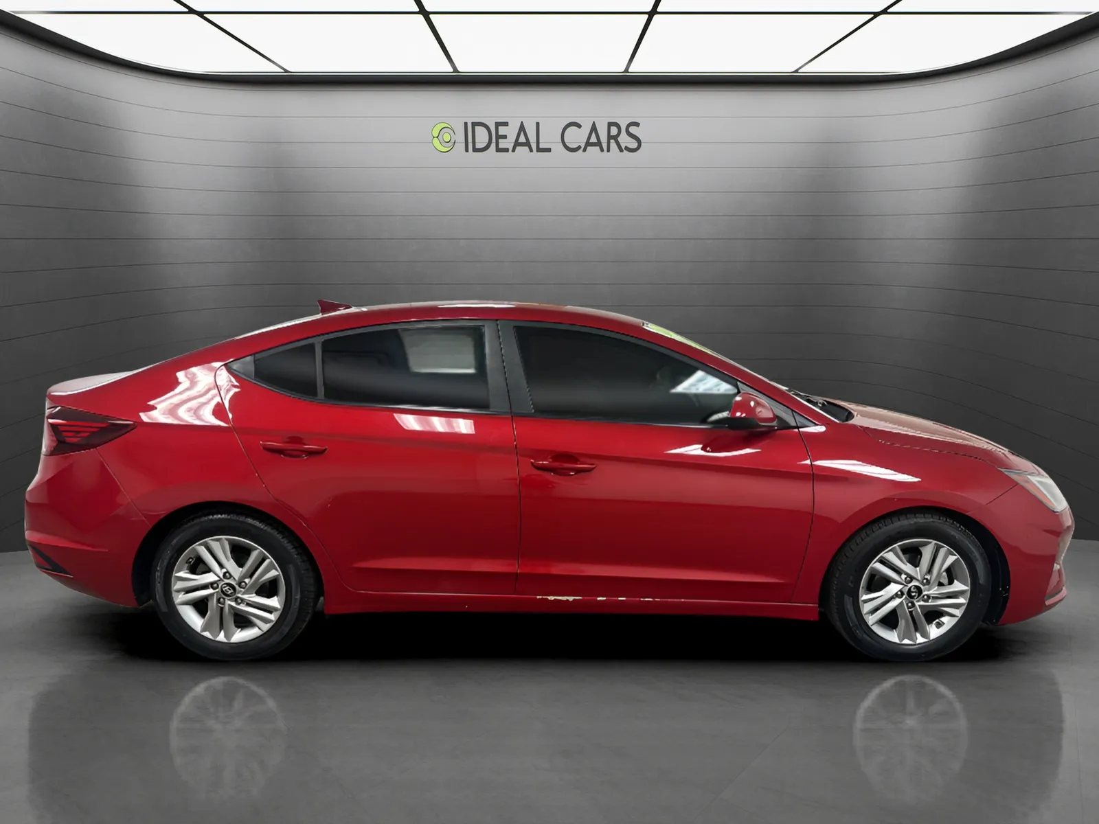 Hyundai Elantra photo 4