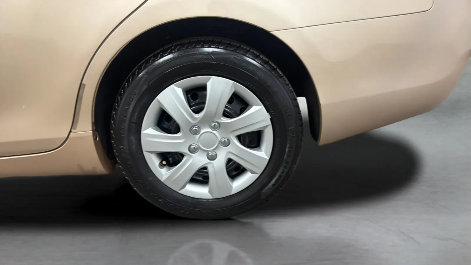 Toyota Camry photo 26