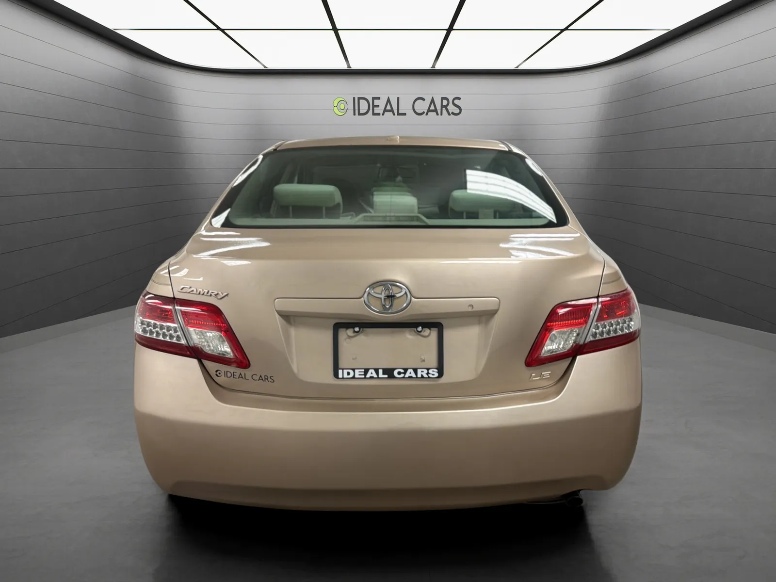 Toyota Camry photo 6