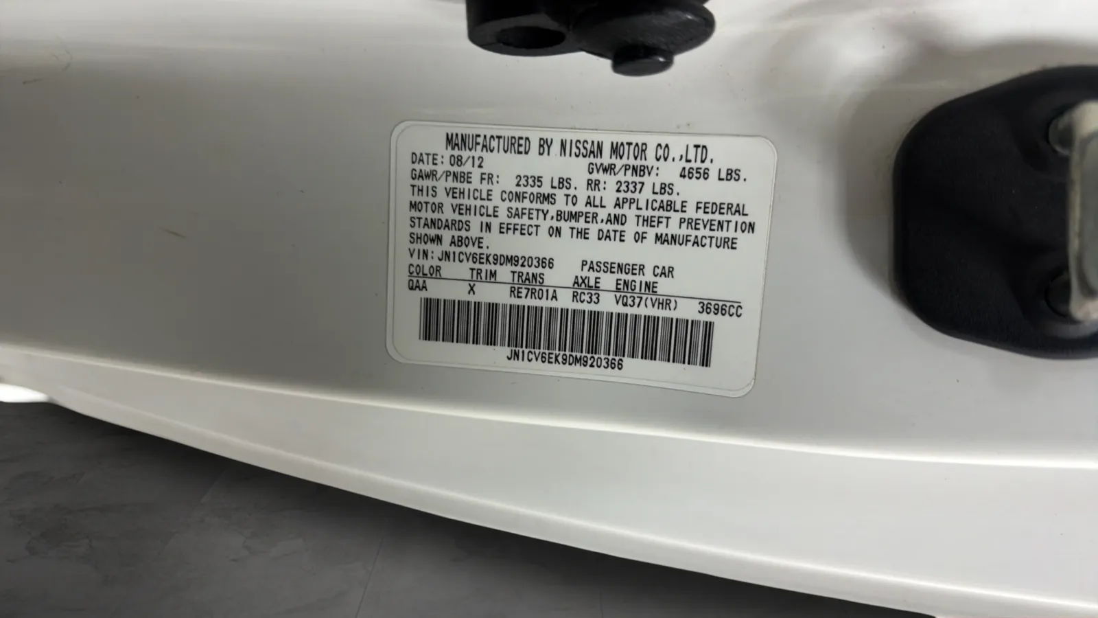 Infiniti G37 photo 30