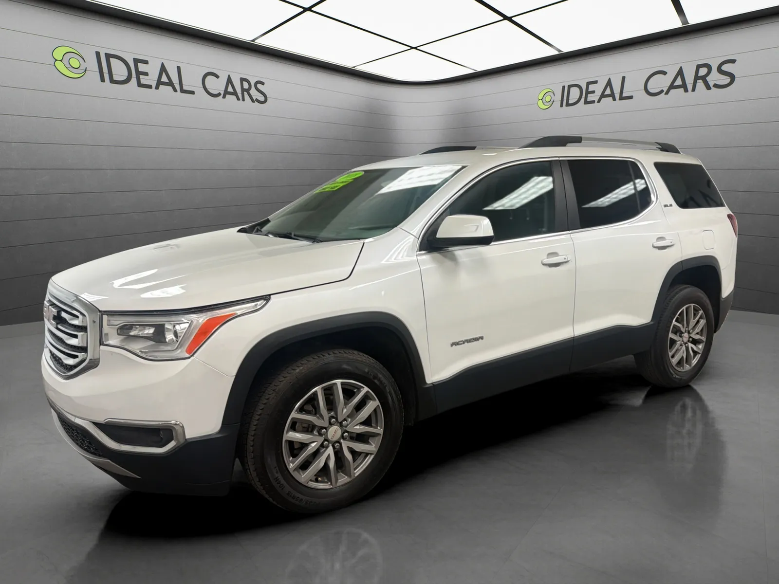 White 2018 GMC Acadia SLE-2 for sale in Mesa, AZ