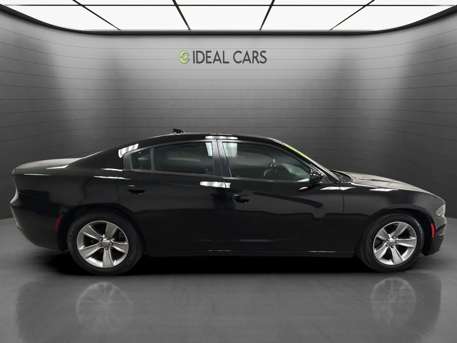 Dodge Charger photo 4