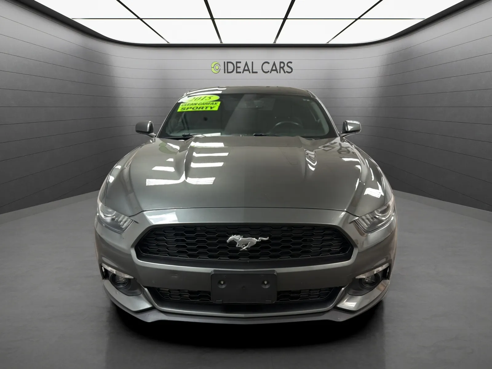 Ford Mustang photo 8