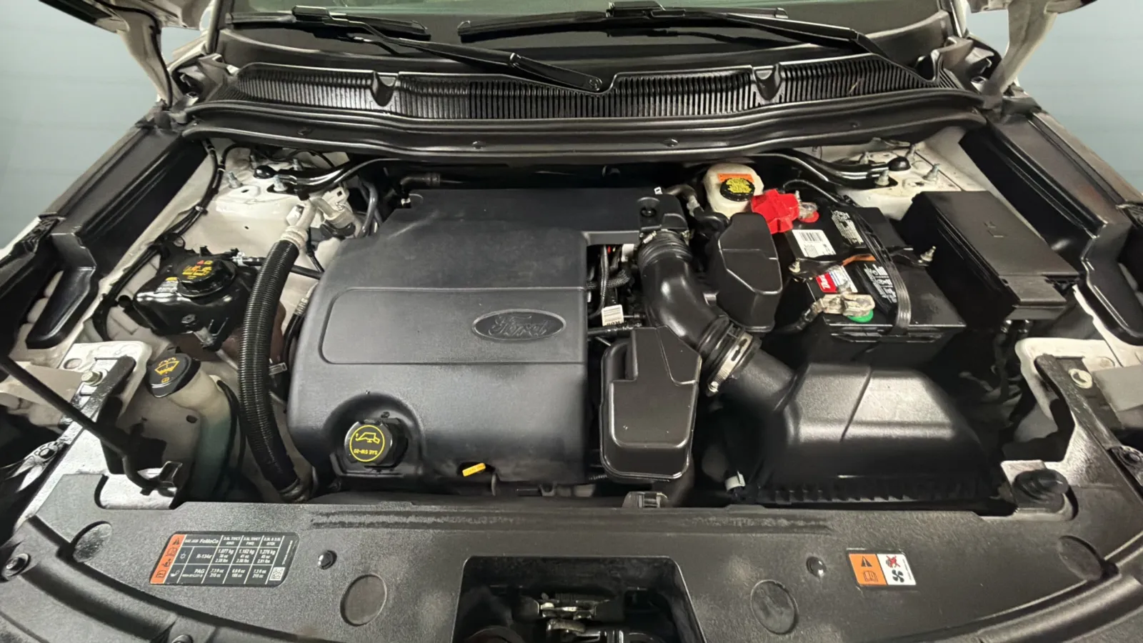 Ford Explorer photo 24