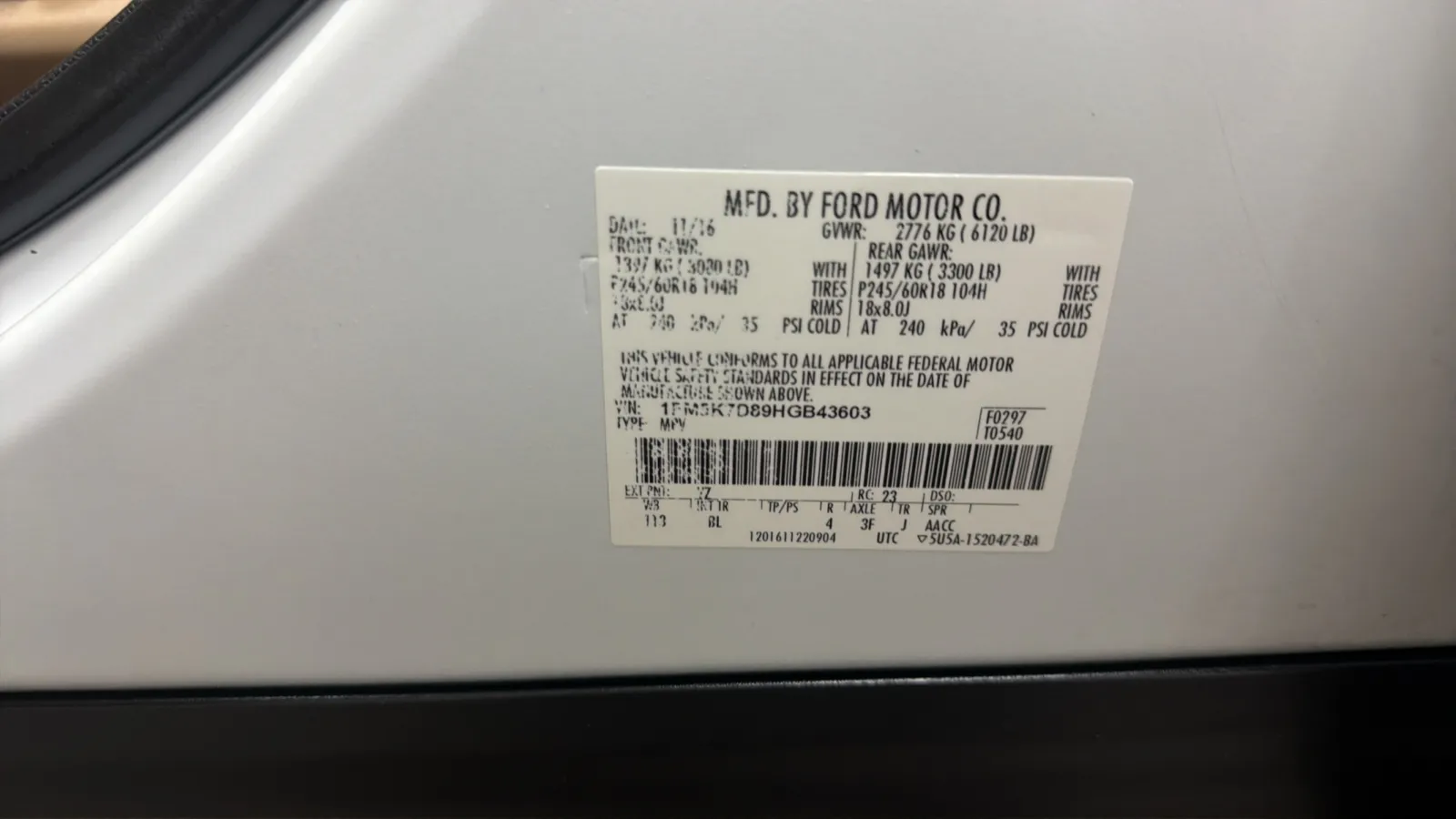 Ford Explorer photo 25