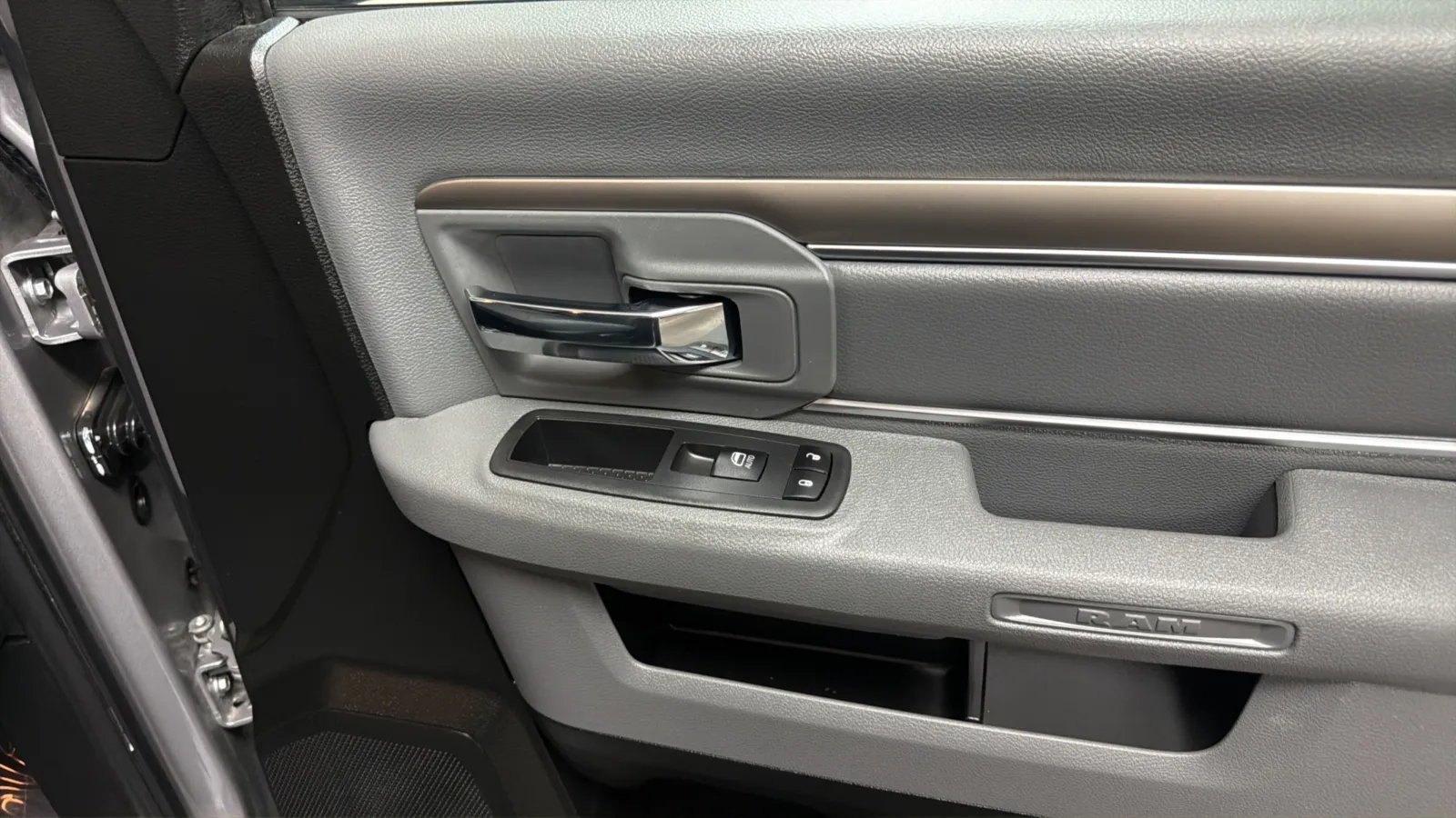 Ram 1500 photo 17