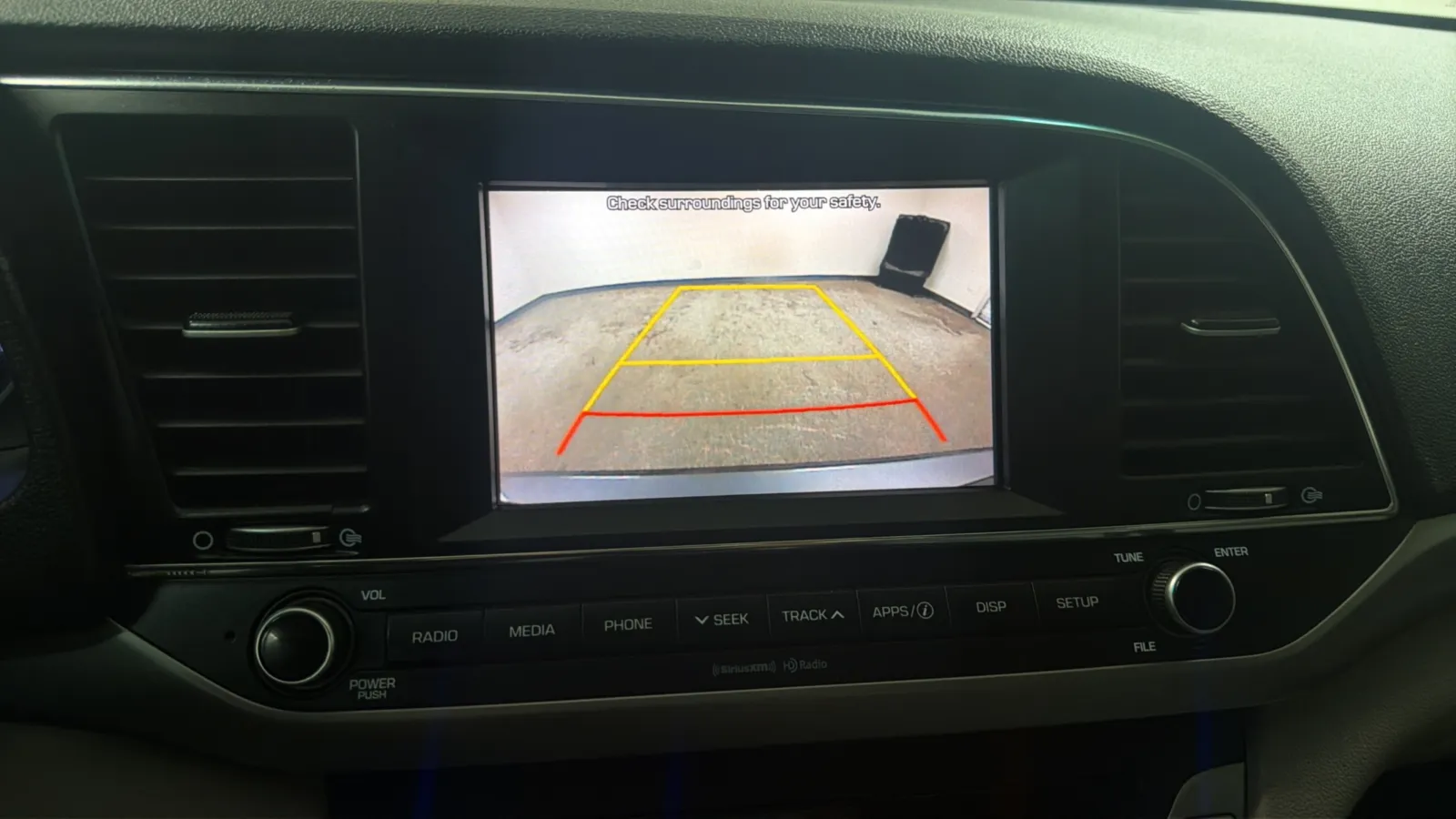 Hyundai Elantra photo 15