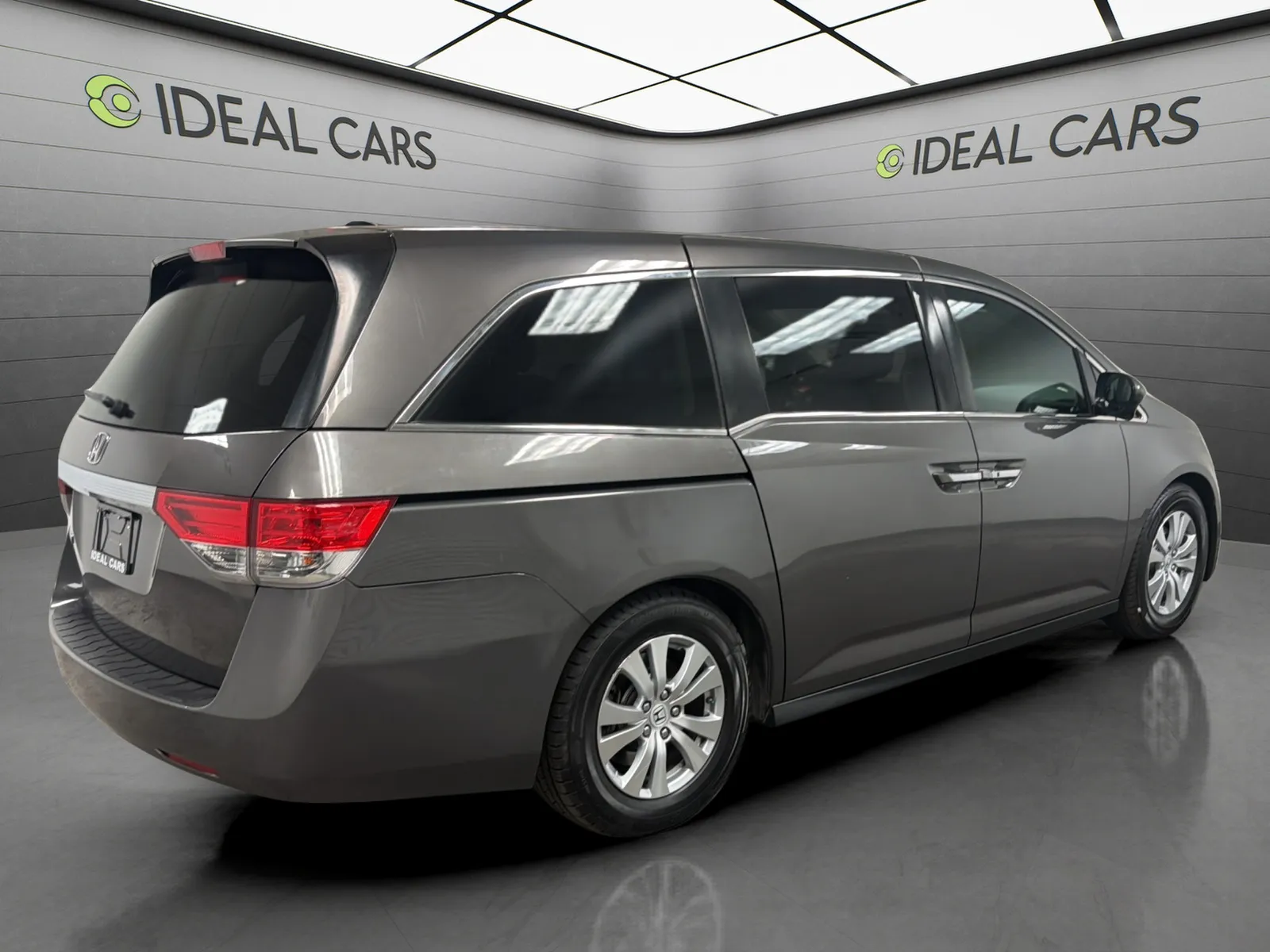 Honda Odyssey photo 5