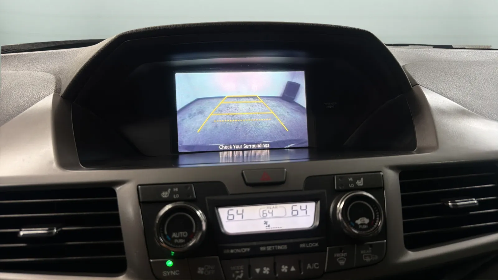 Honda Odyssey photo 14