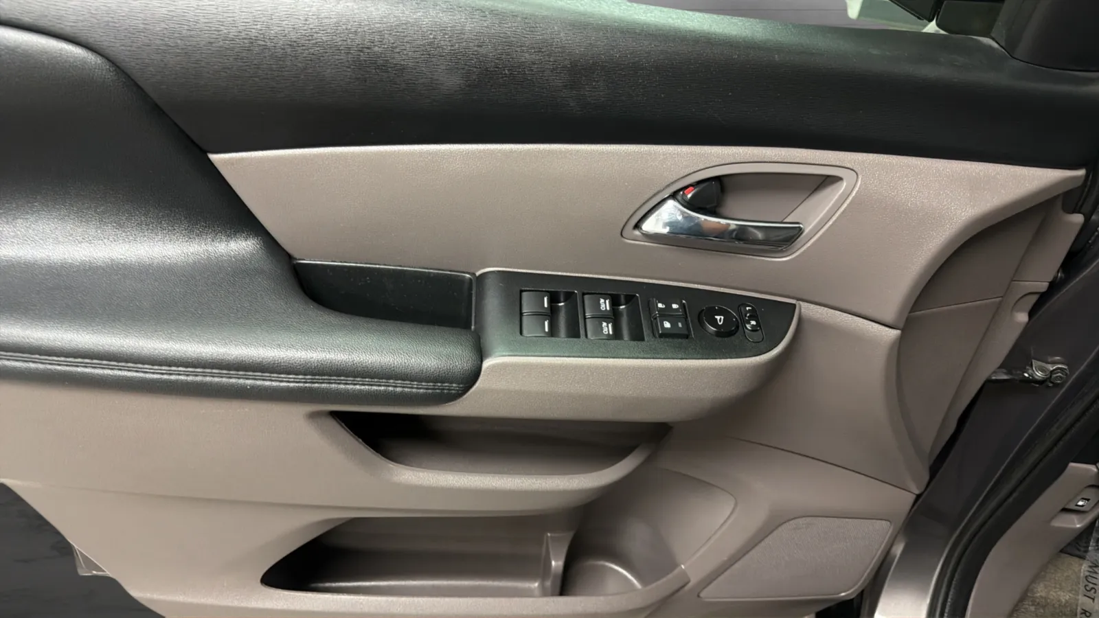 Honda Odyssey photo 17