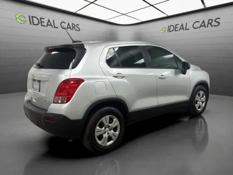 More photos of 2015 Chevrolet Trax LS at Ideal Cars - East Mesa (Hill), AZ