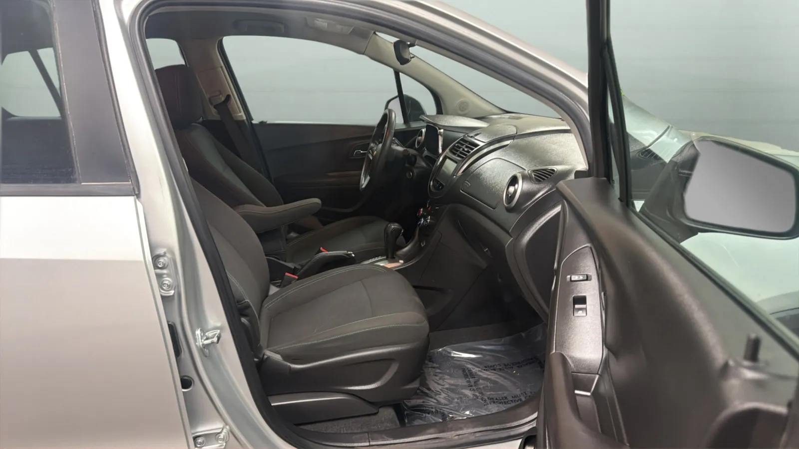 Chevrolet Trax photo 21