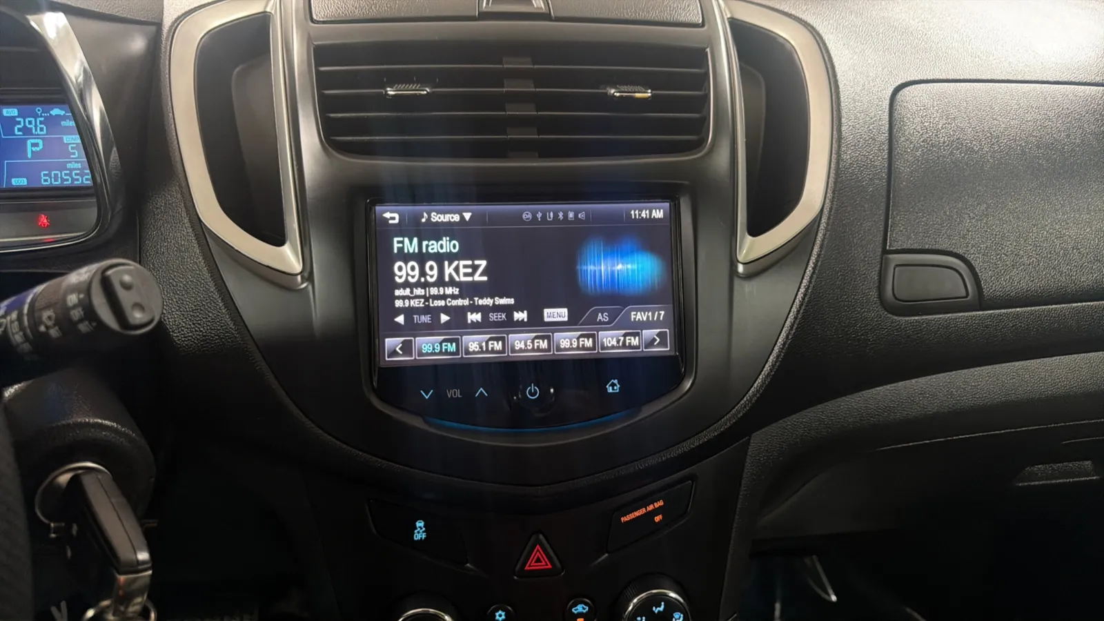 Chevrolet Trax photo 14