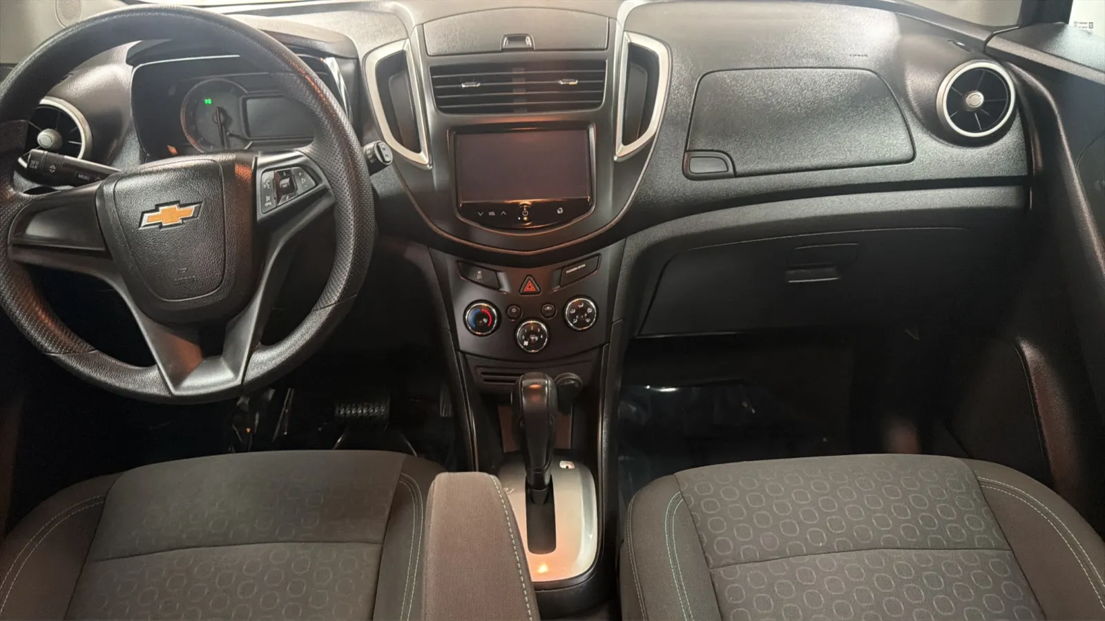 Chevrolet Trax photo 16