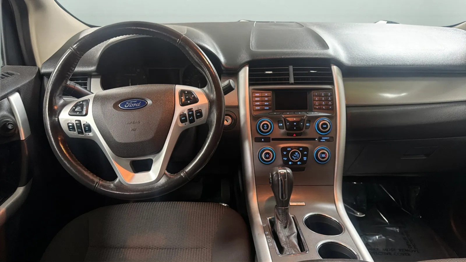 Ford Edge photo 10