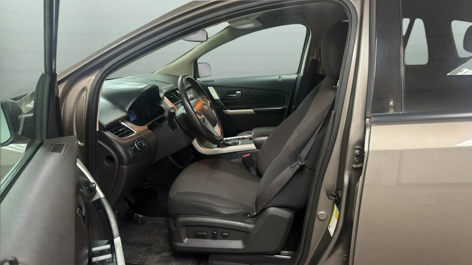 Ford Edge photo 19