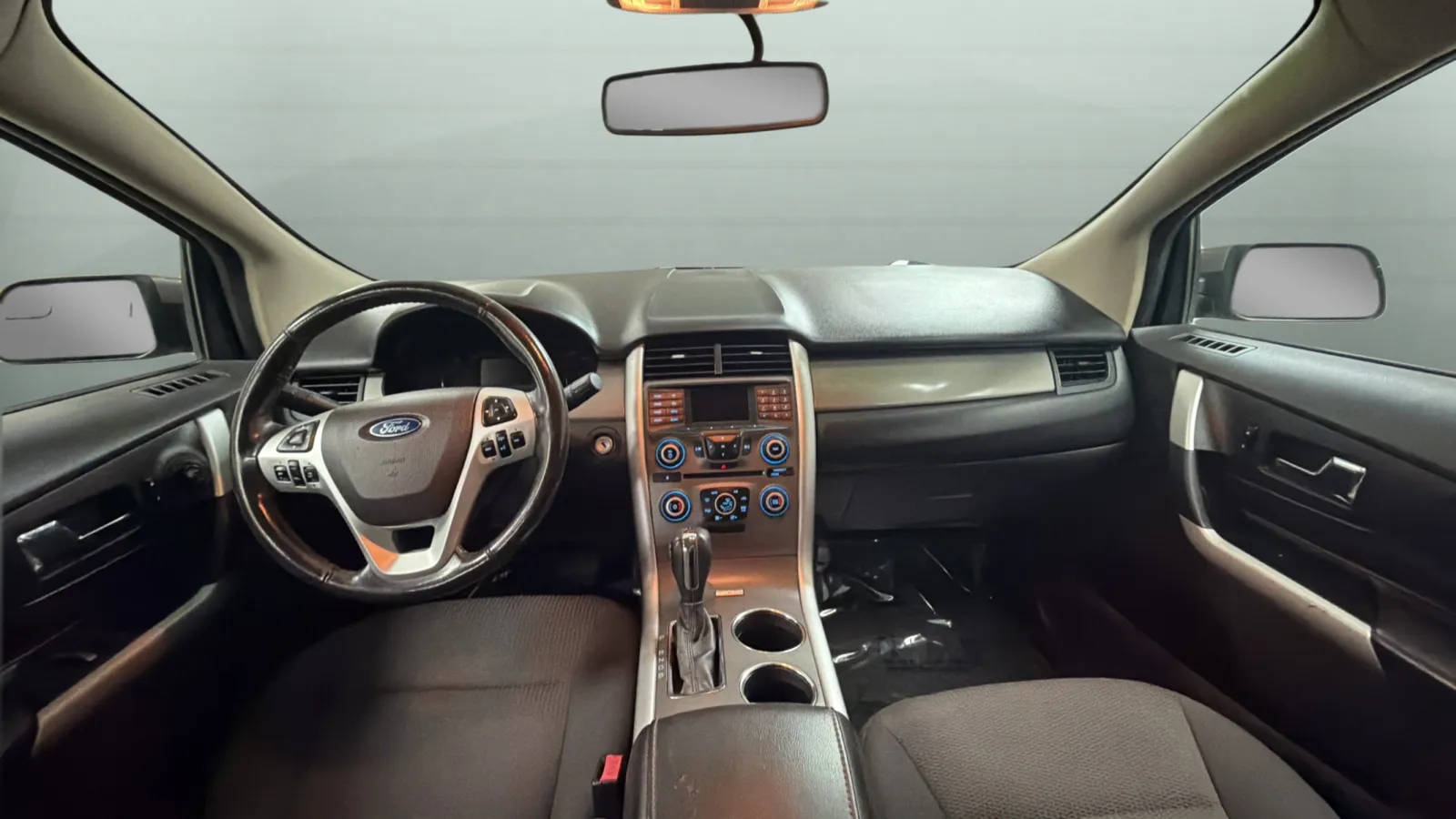 Ford Edge photo 9