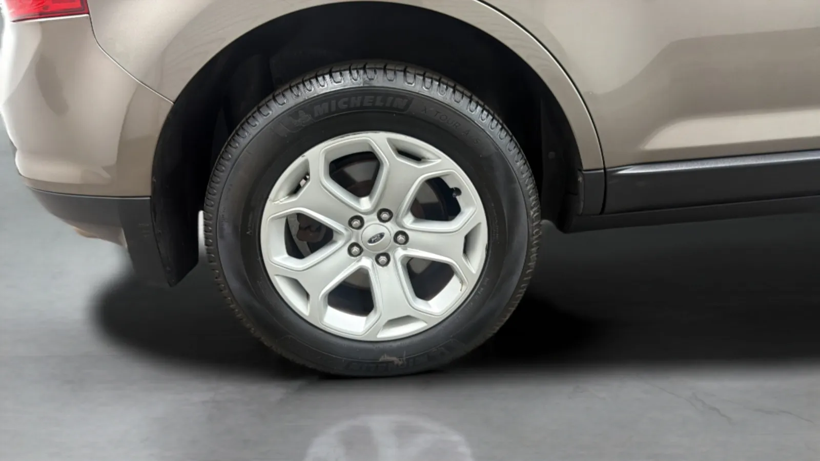 Ford Edge photo 25