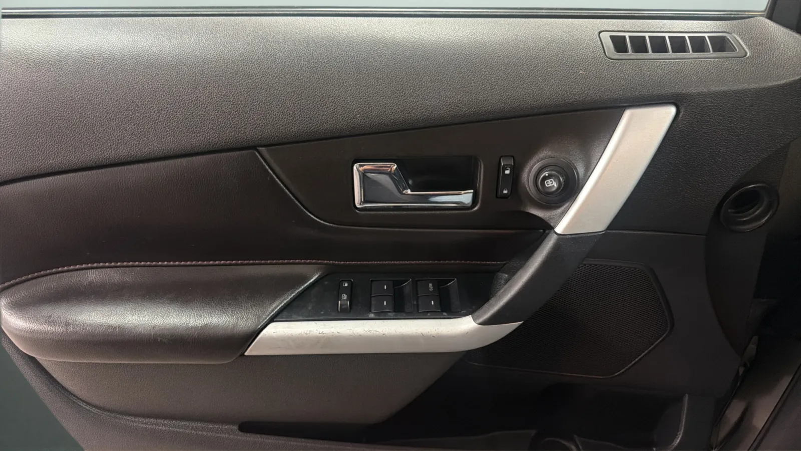 Ford Edge photo 15