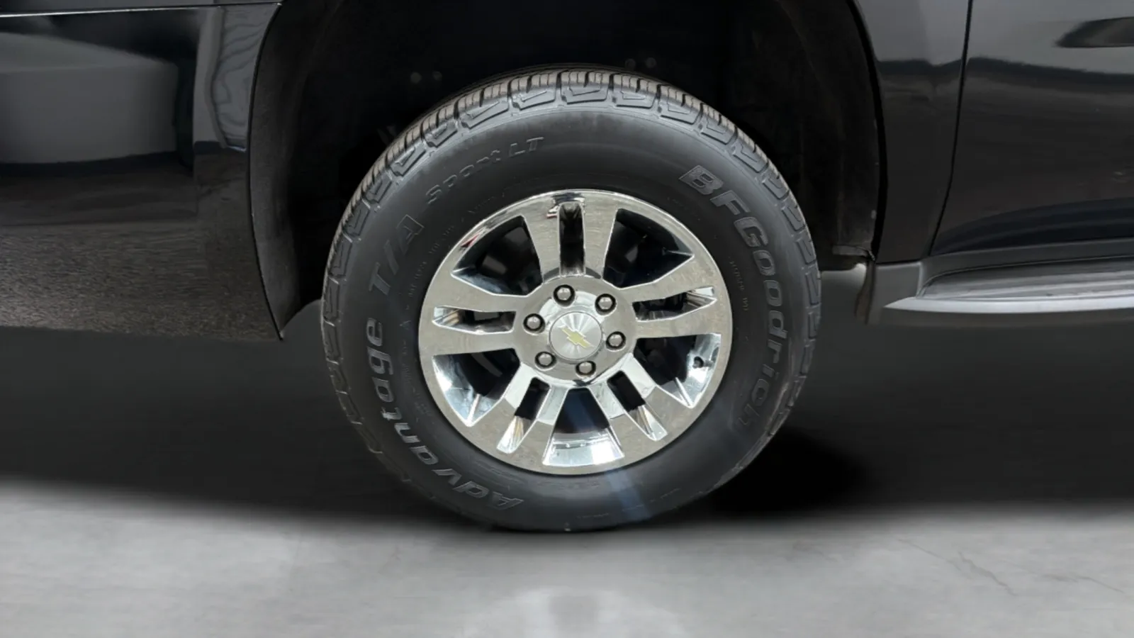 Chevrolet Suburban photo 26