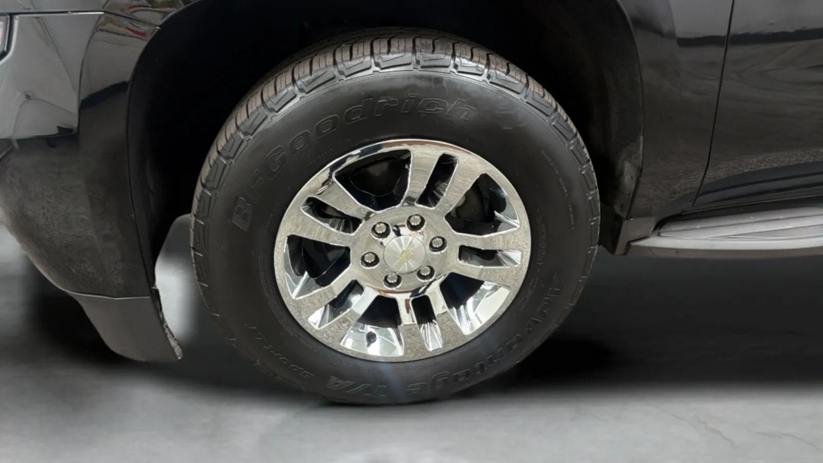 Chevrolet Suburban photo 28