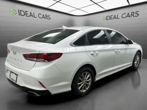 More photos of 2018 Hyundai SONATA SE at Ideal Cars - East Mesa (Hill), AZ