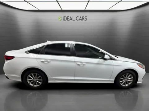 More photos of 2018 Hyundai SONATA SE at Ideal Cars - East Mesa (Hill), AZ