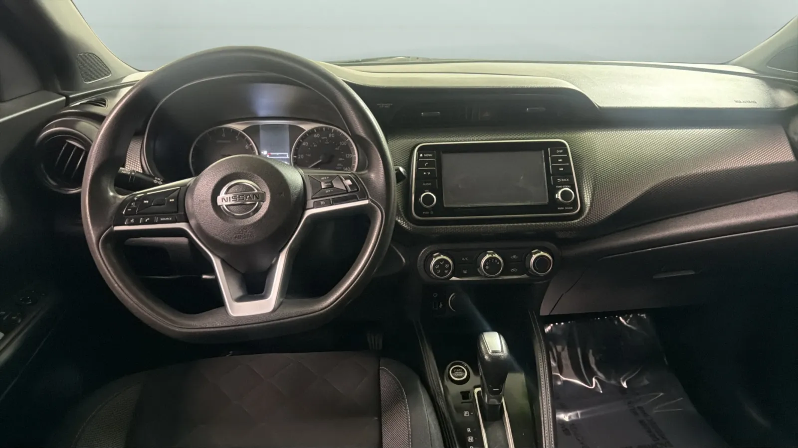 Nissan Kicks photo 10