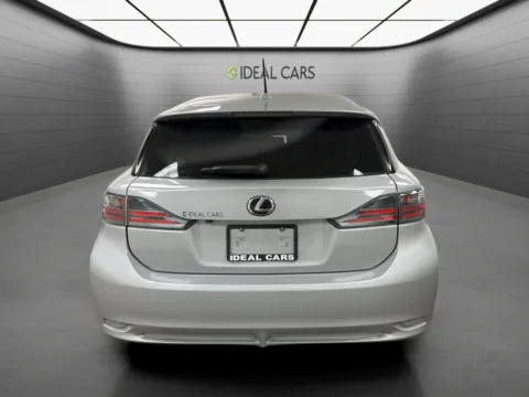 More photos of 2013 Lexus CT 200h at Ideal Cars - East Mesa (Hill), AZ