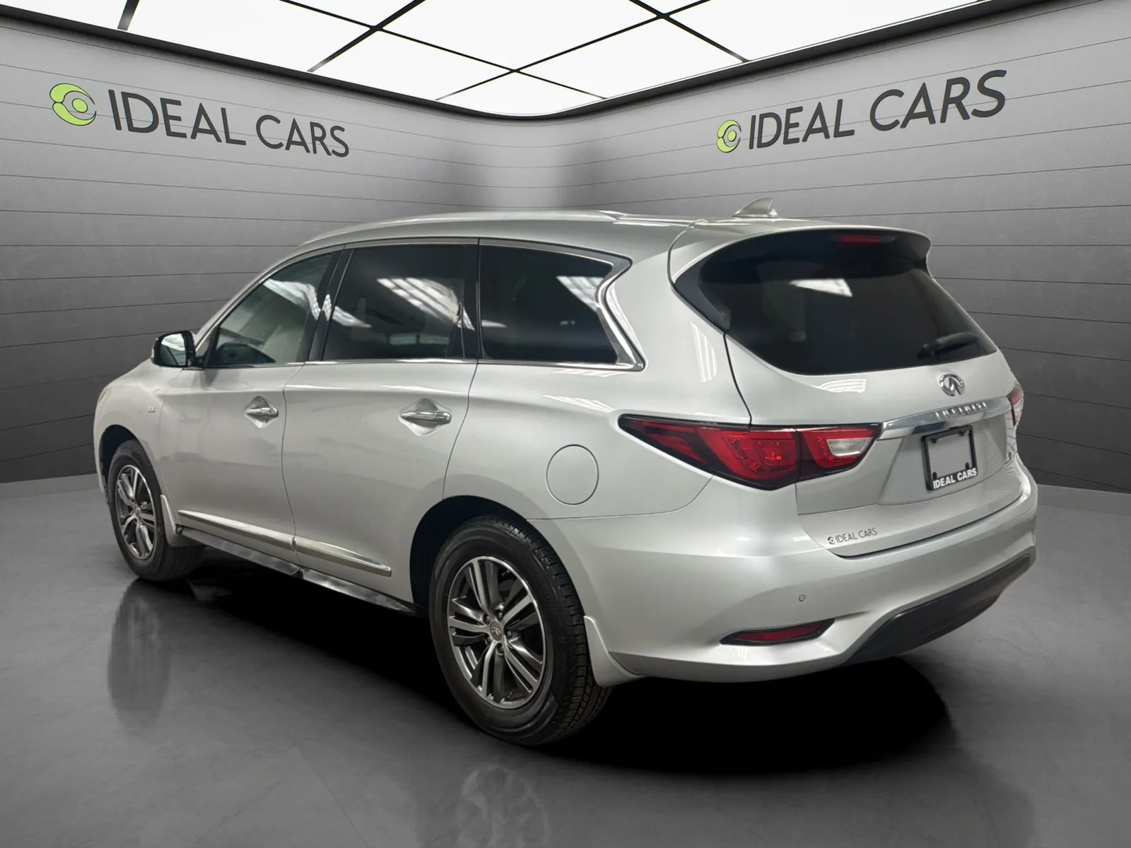 Infiniti QX60 photo 3
