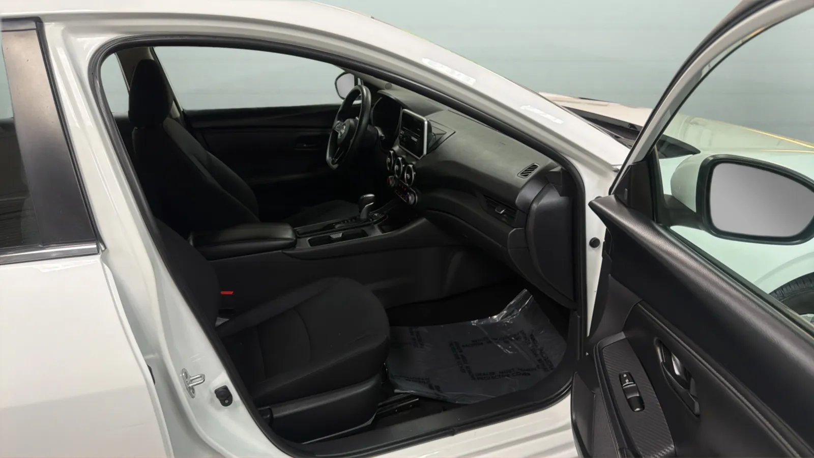 Nissan Sentra photo 21