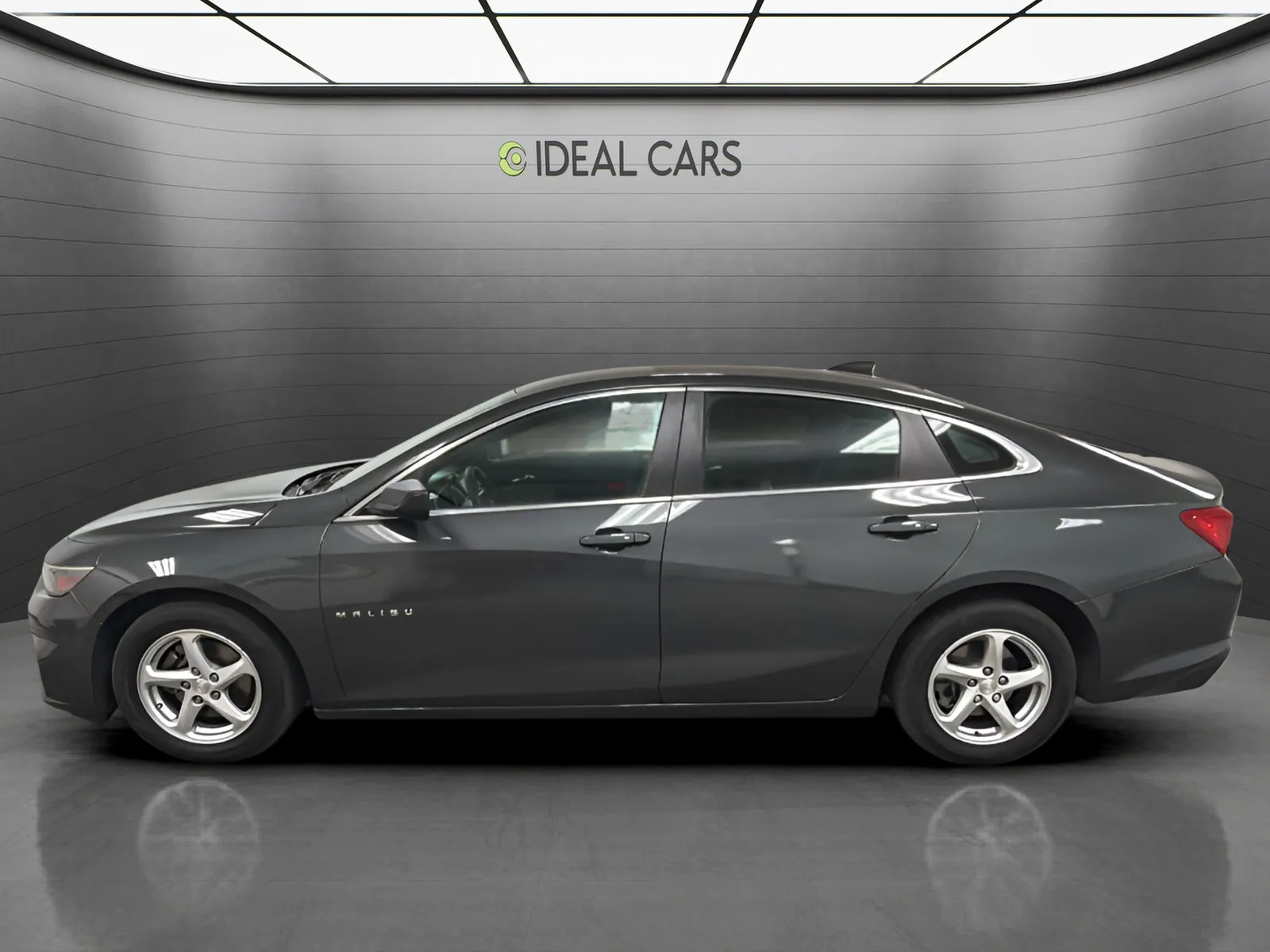 Chevrolet Malibu photo 2