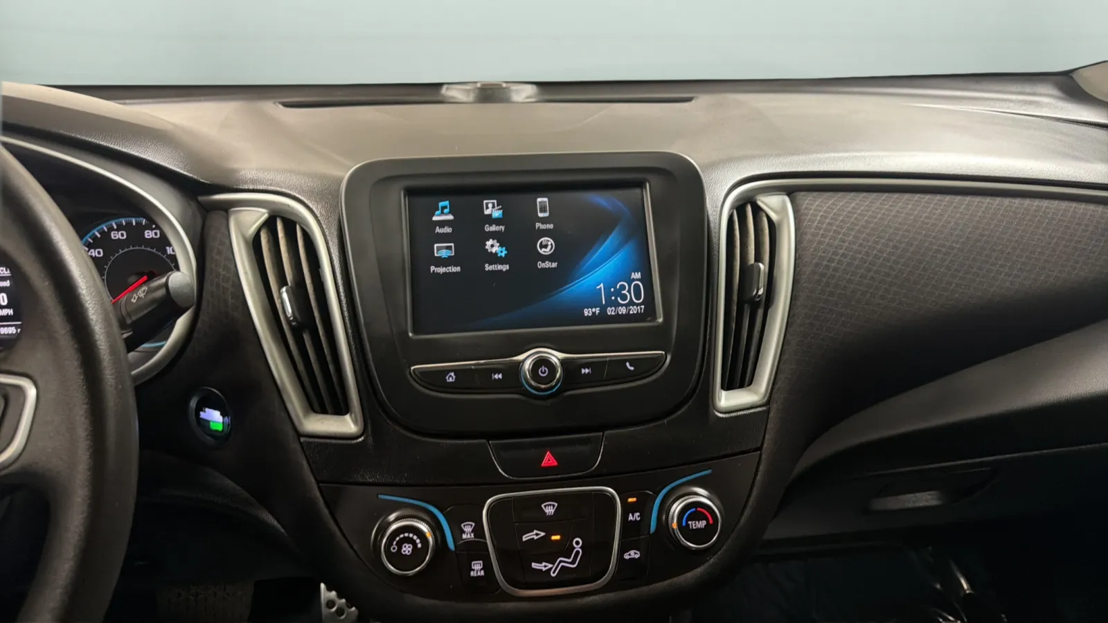 Chevrolet Malibu photo 13