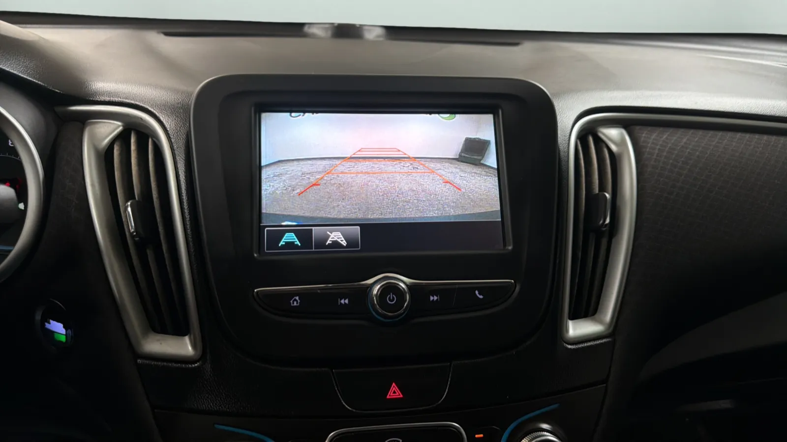 Chevrolet Malibu photo 14