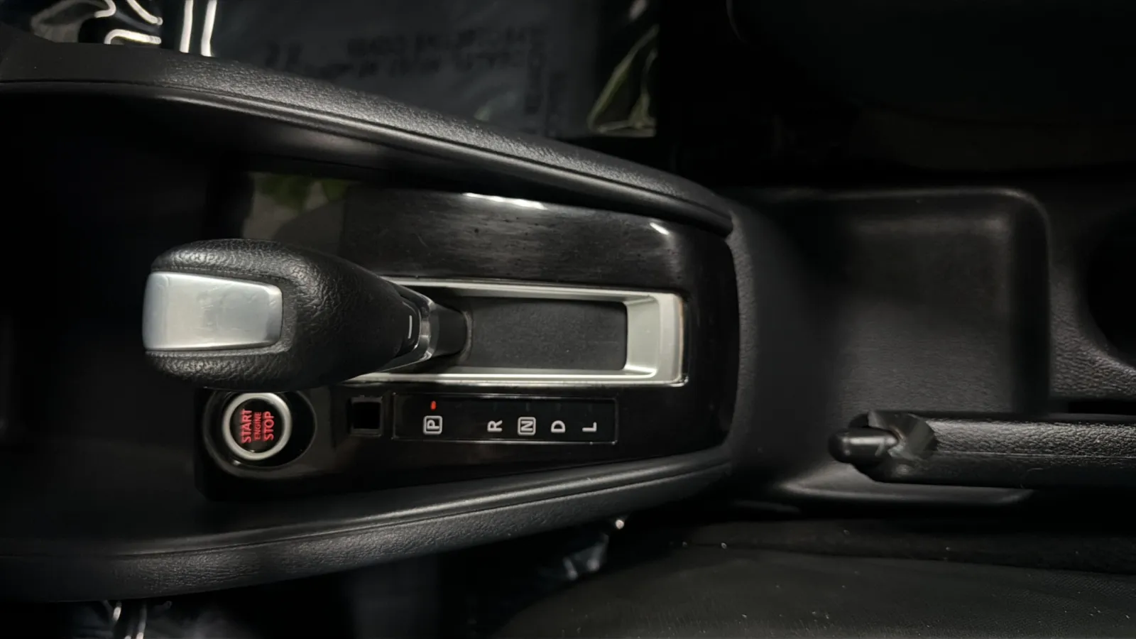 Nissan Kicks photo 12