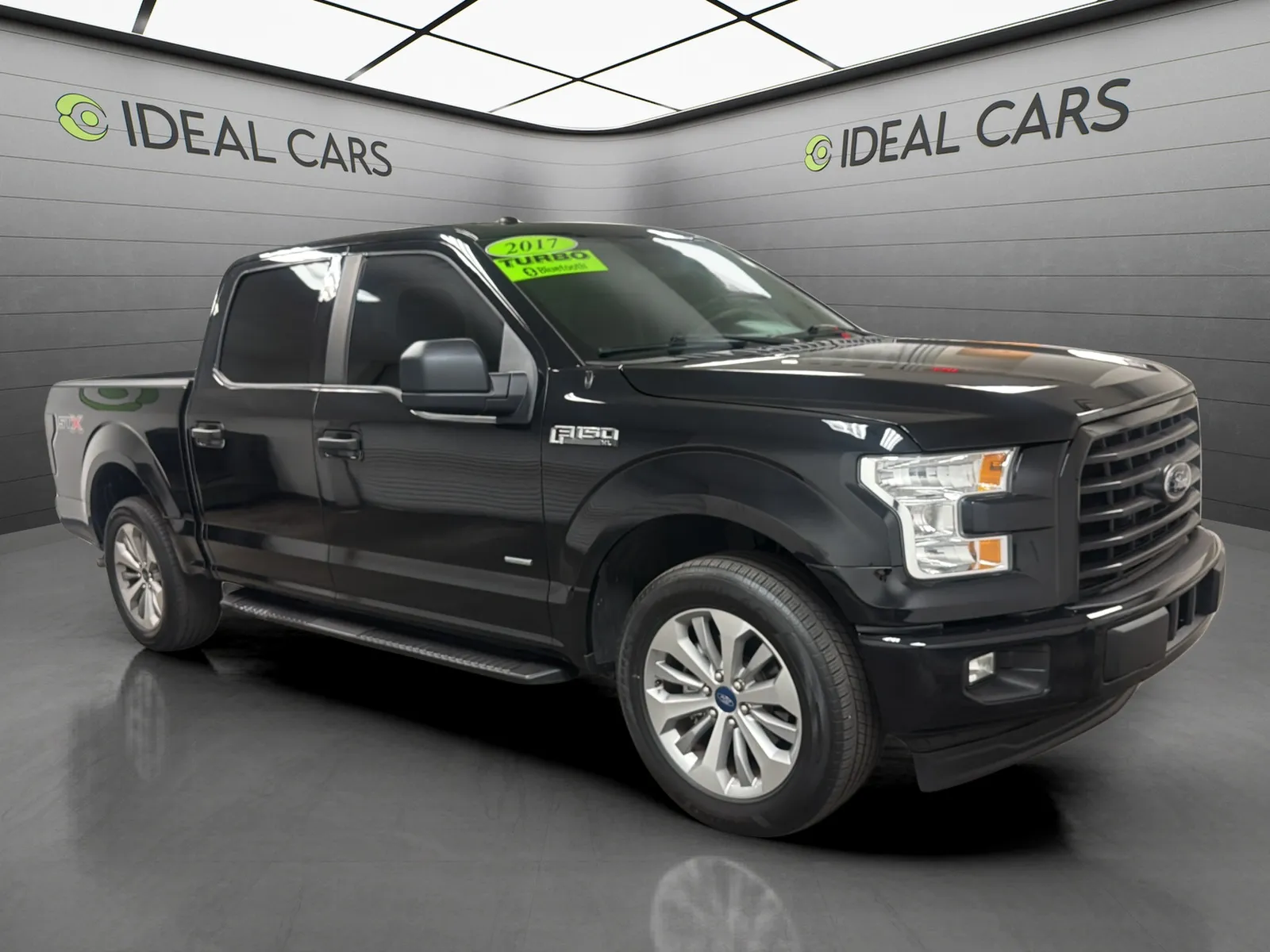 Ford F-150 photo 3