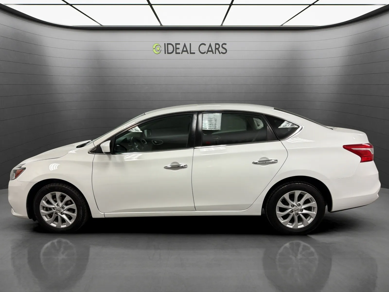 Nissan Sentra photo 8