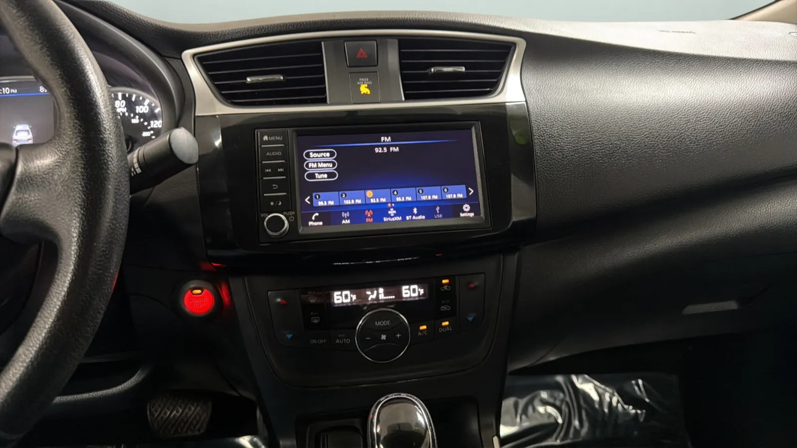 Nissan Sentra photo 13
