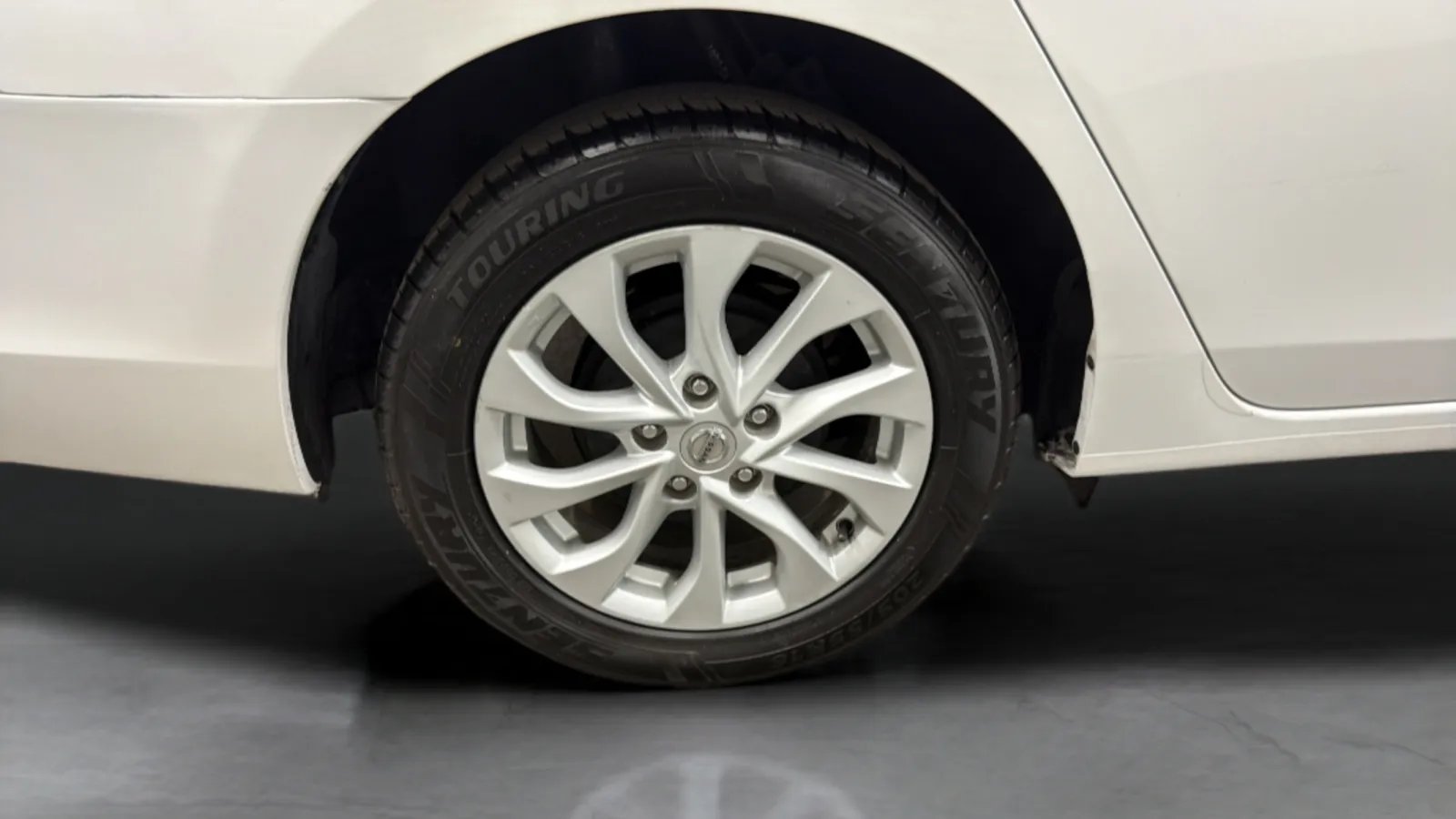 Nissan Sentra photo 26