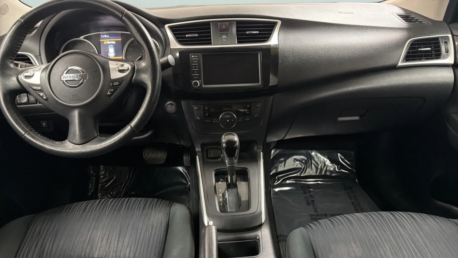 Nissan Sentra photo 16