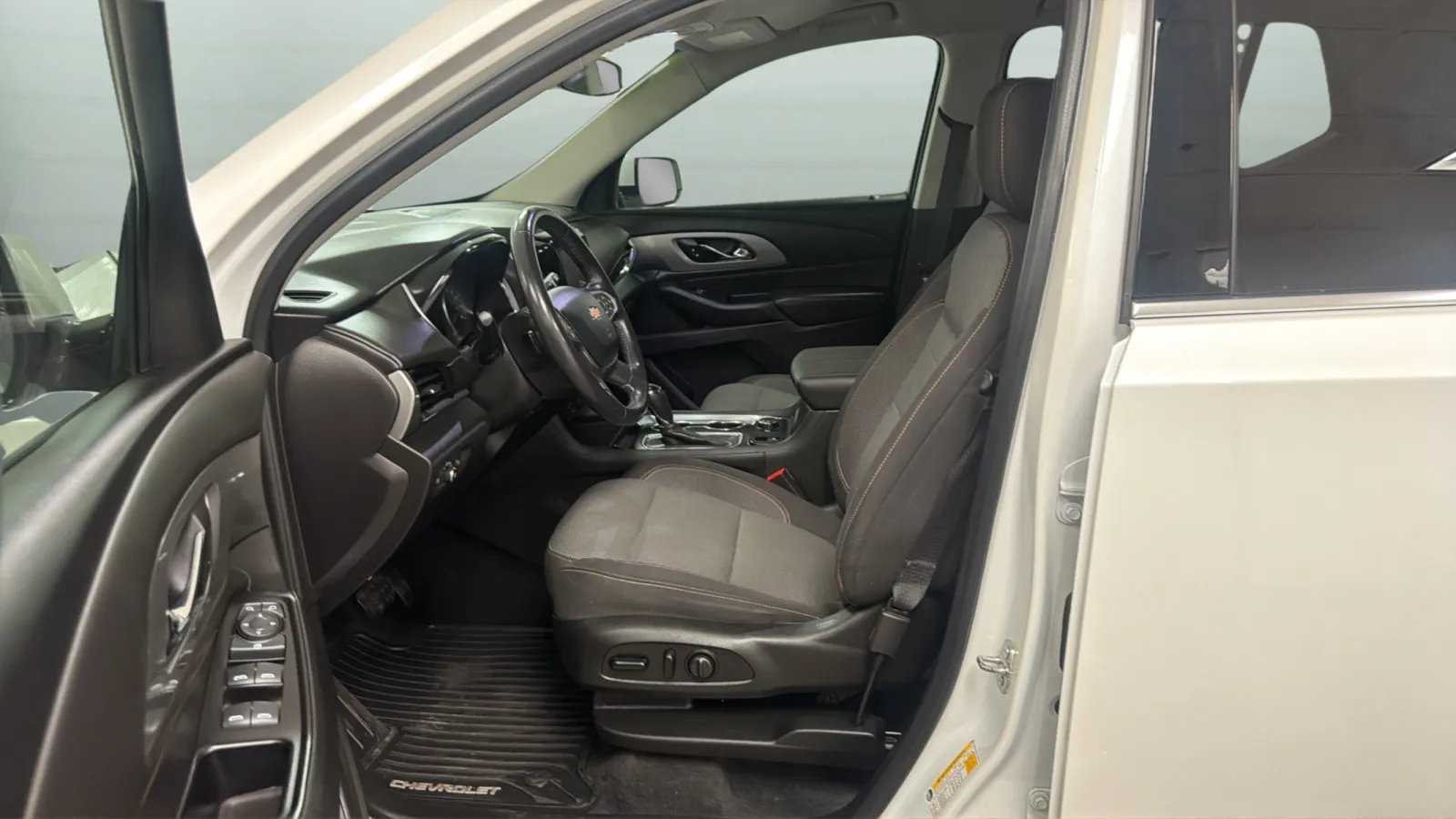 Chevrolet Traverse photo 21