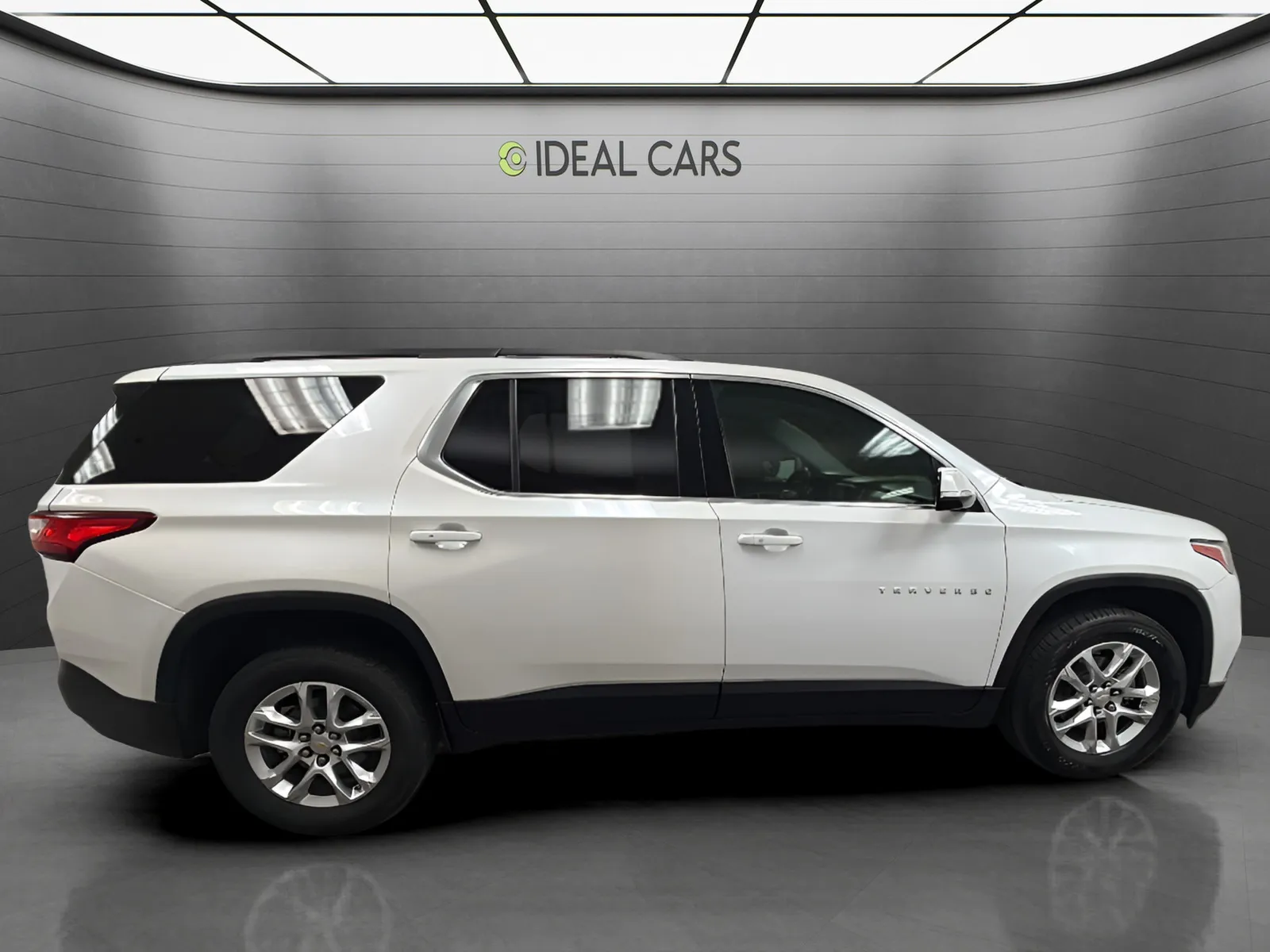Chevrolet Traverse photo 4