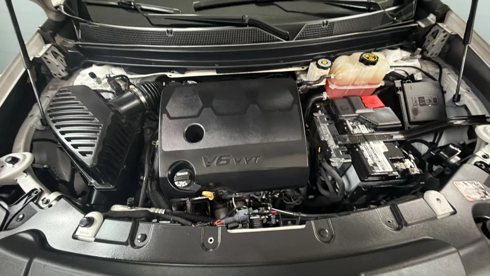 Chevrolet Traverse photo 23