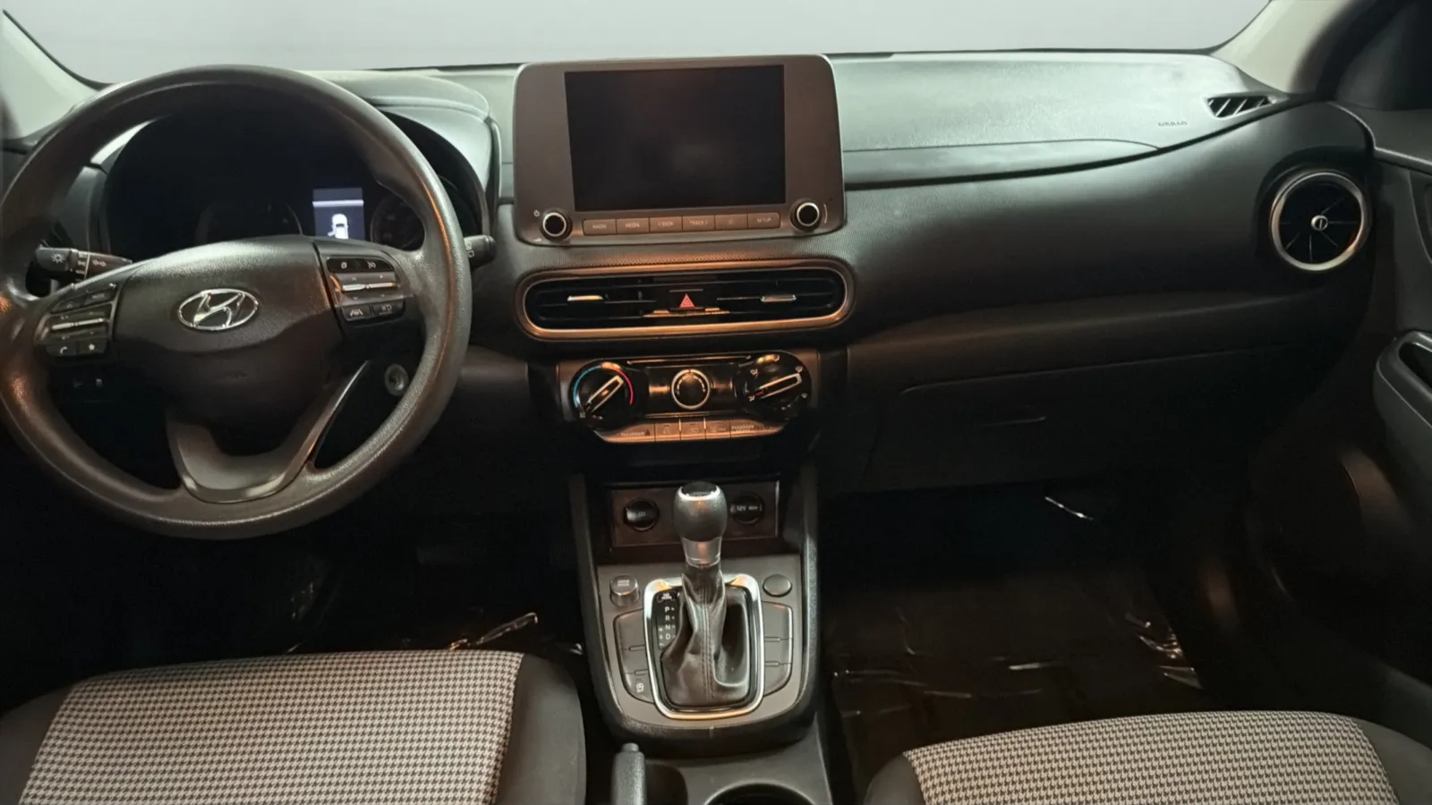 Hyundai Kona photo 16