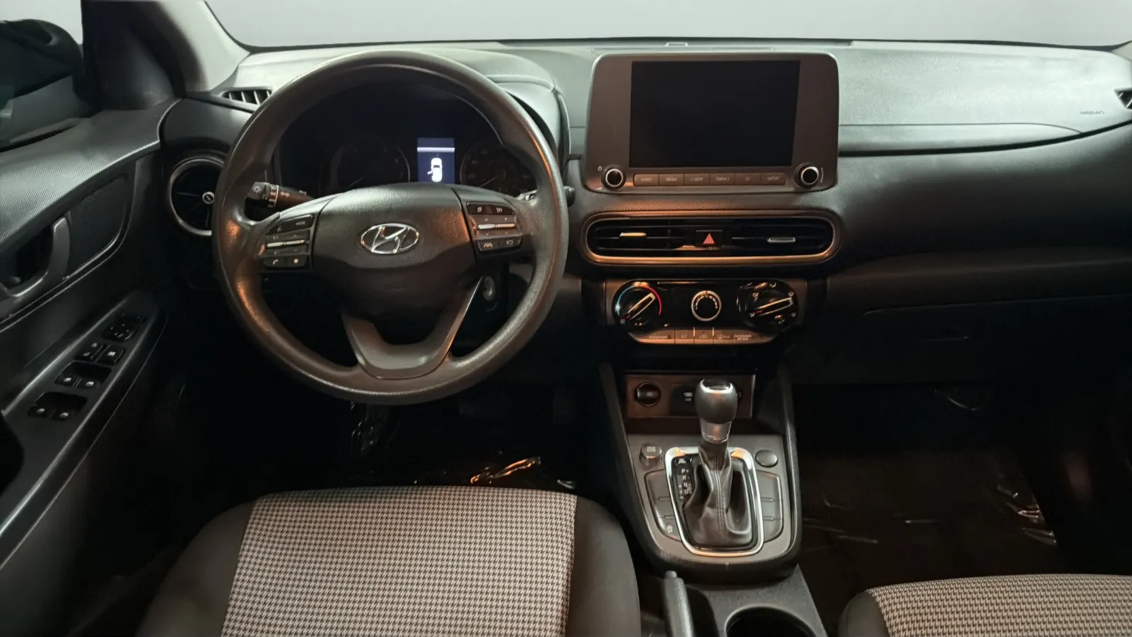 Hyundai Kona photo 11