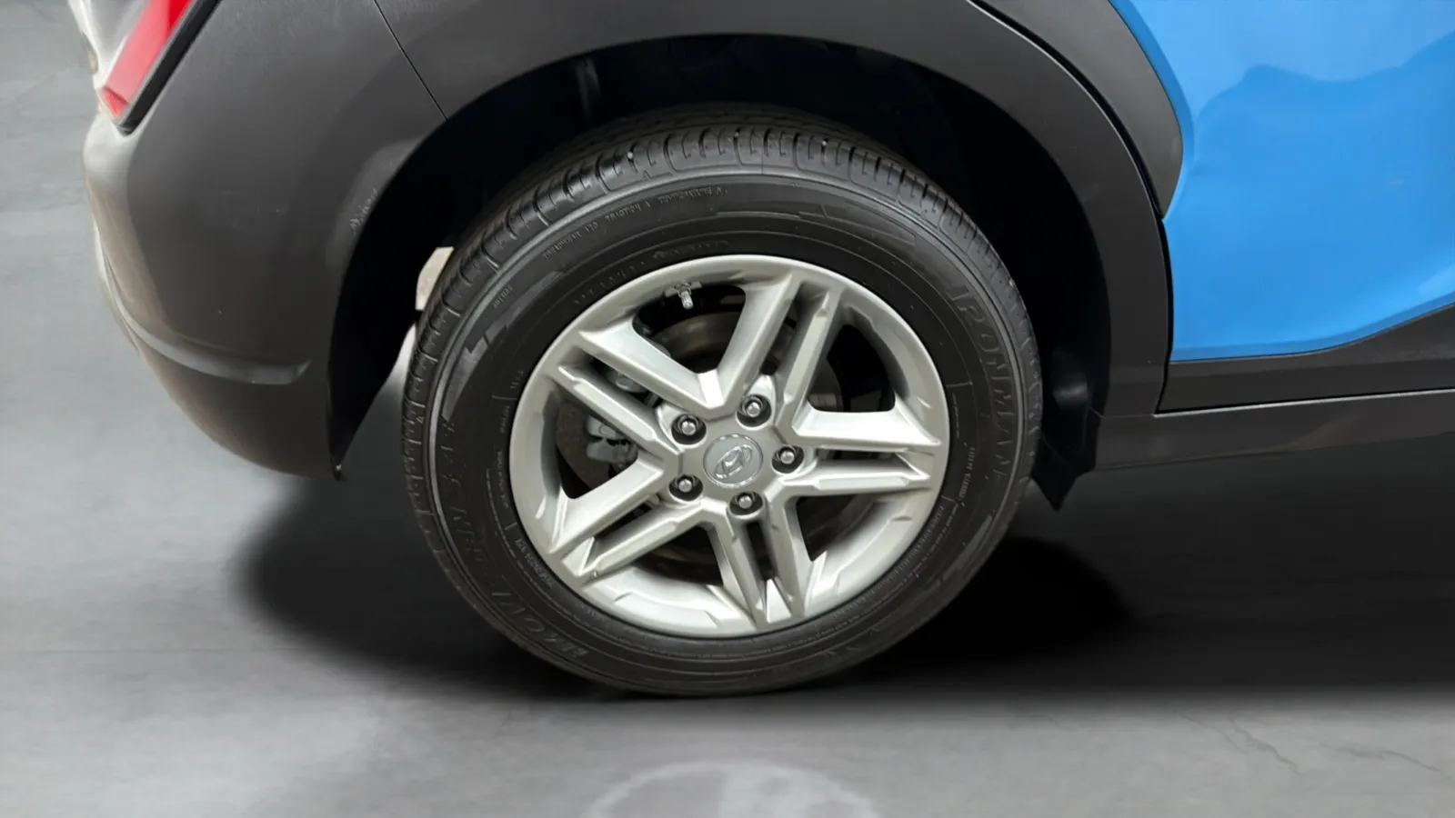 Hyundai Kona photo 25
